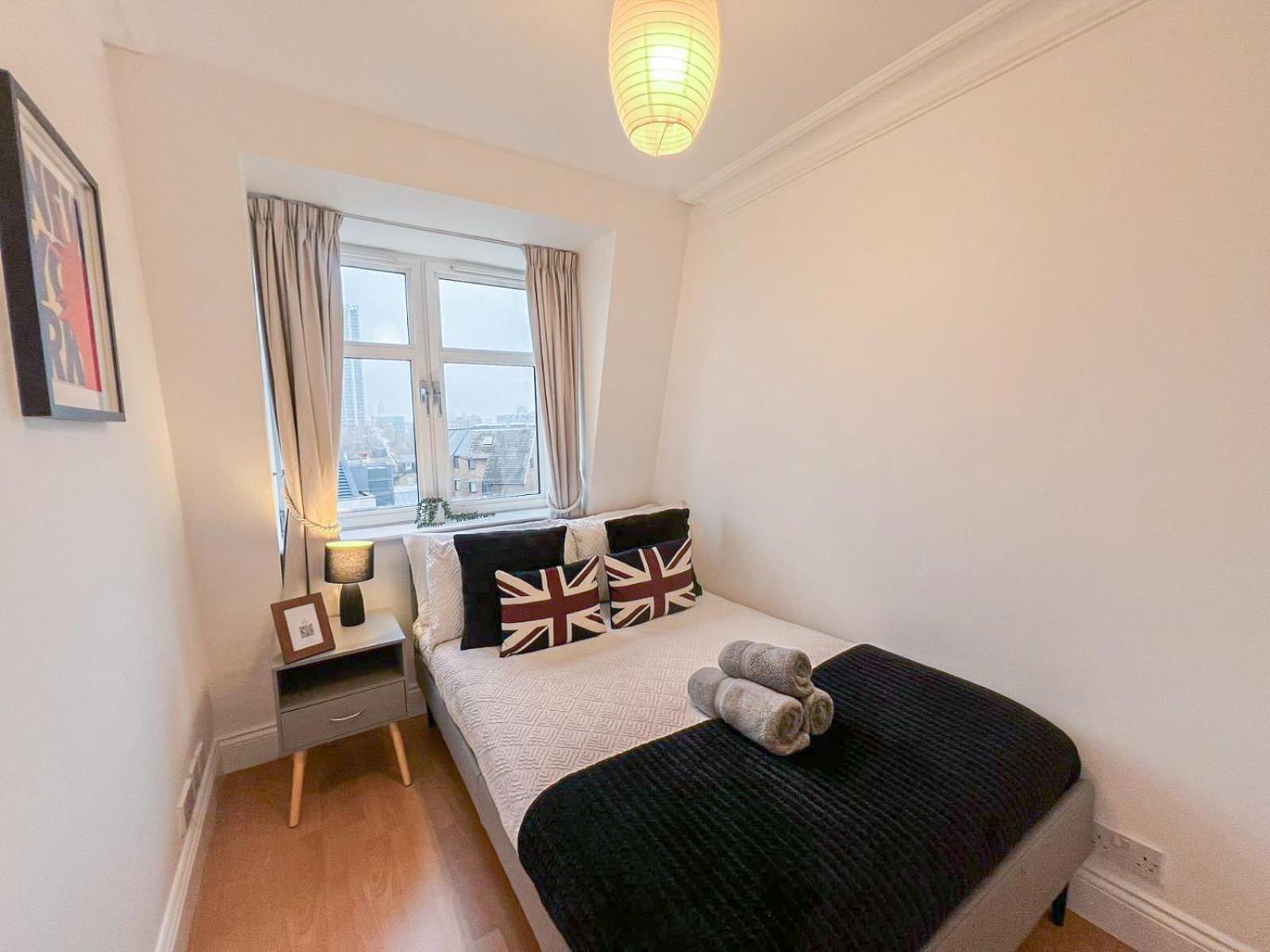 Apartamento 3 Bedroom Flat With Free Secured Parking In Borough Near The Shard, Bermondsey *