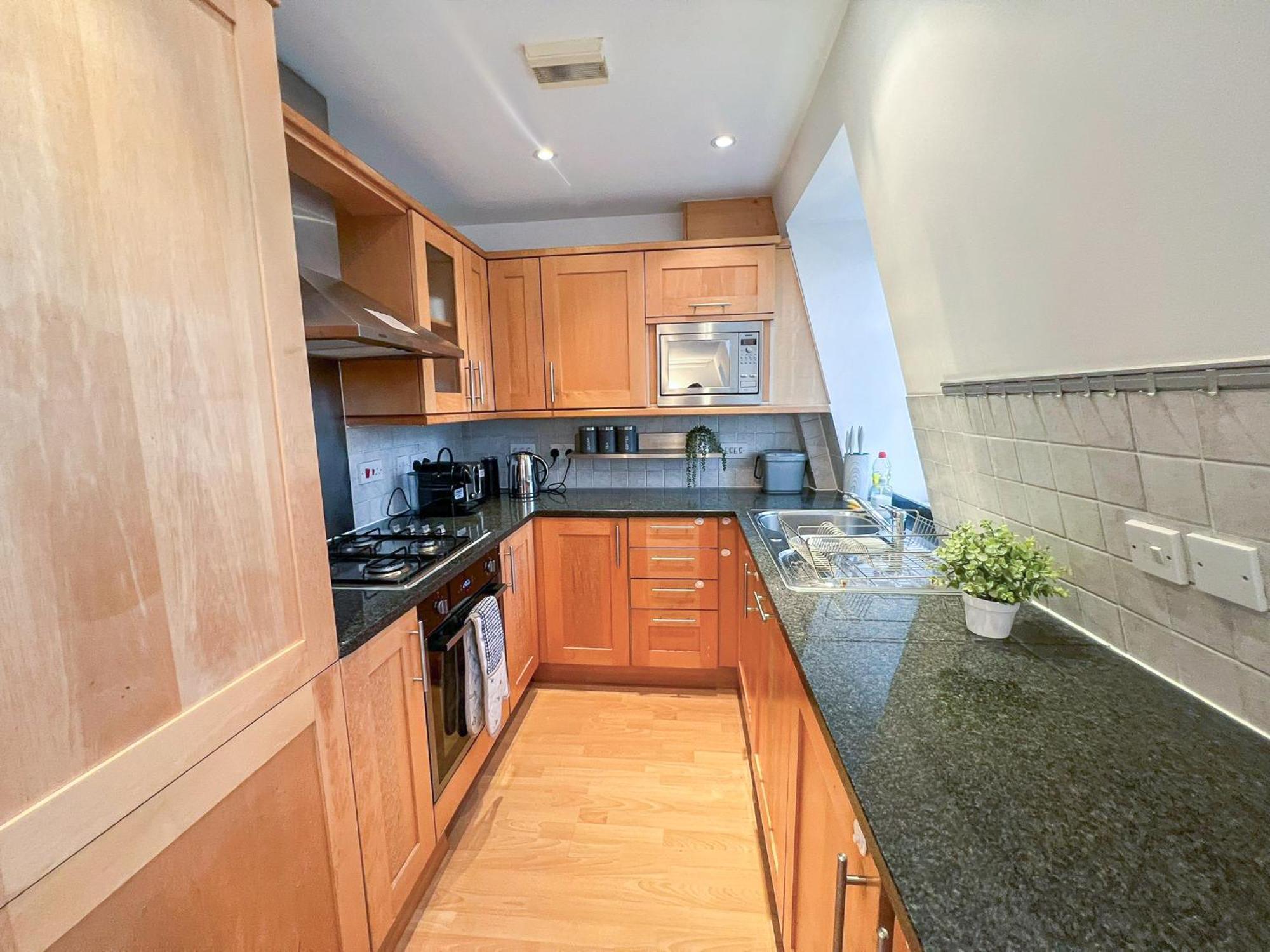 3 Bedroom Flat With Free Secured Parking In Borough Near The Shard, Bermondsey Apartamento Londres