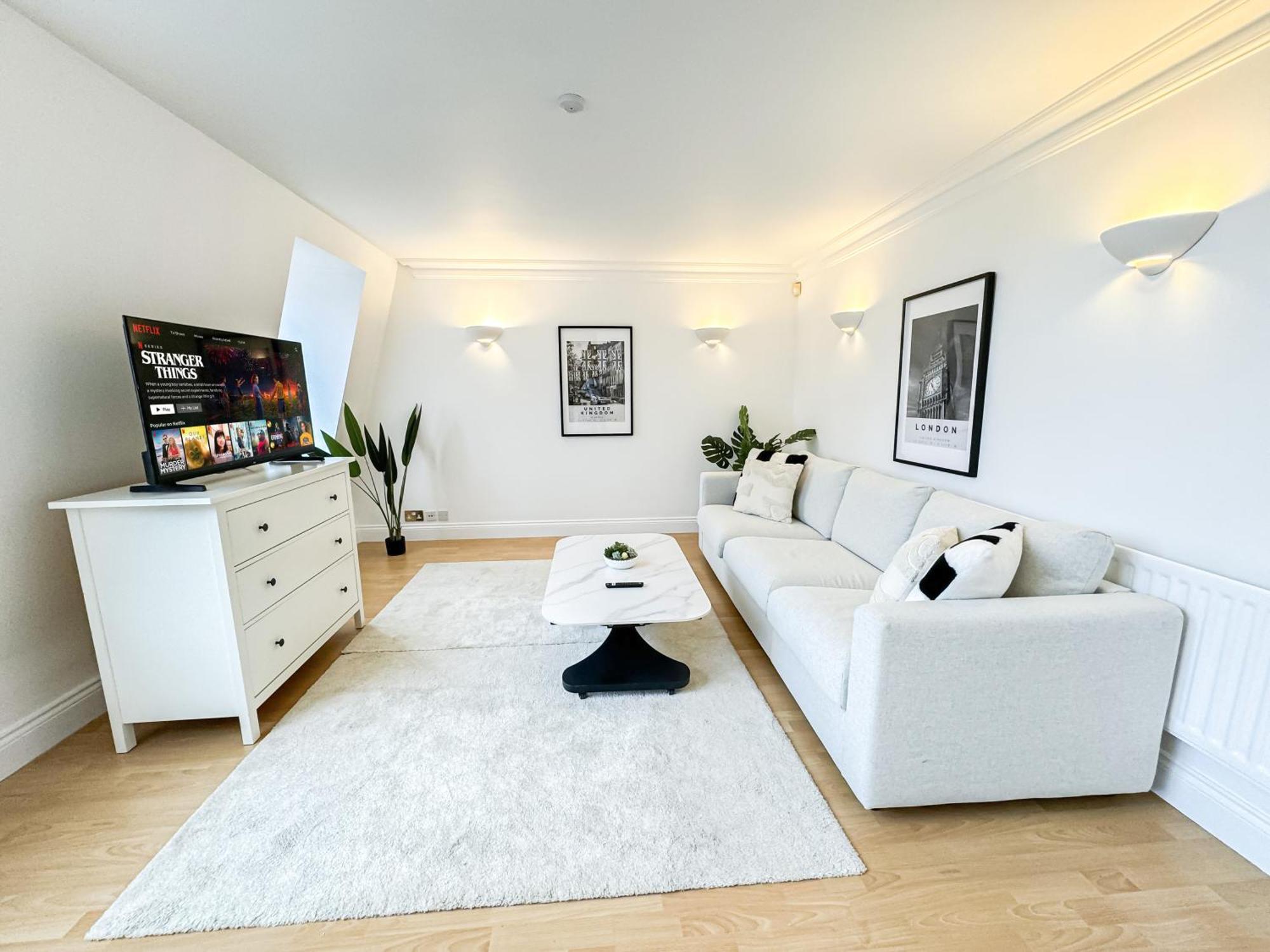 Apartamento 3 Bedroom Flat With Free Secured Parking In Borough Near The Shard, Bermondsey Londres